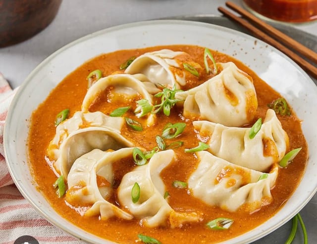 Jhol Momo (chicken).