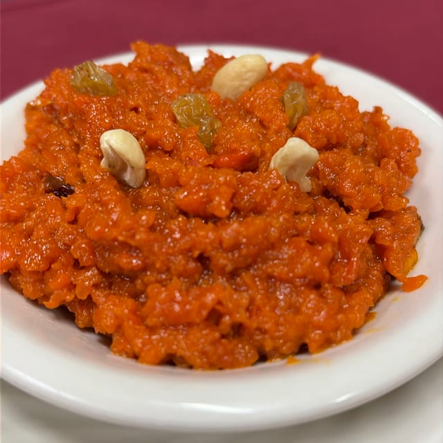 Carrot Pudding (Gajar Halwa).